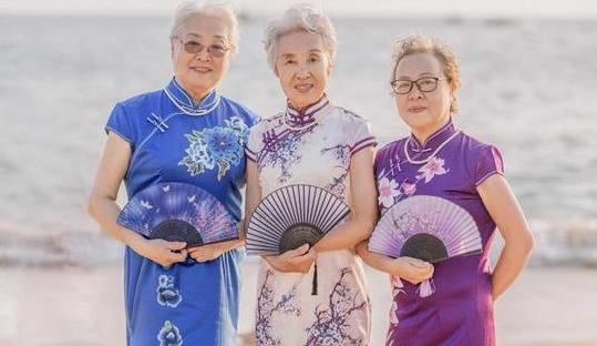 漸進(jìn)多焦鏡的原理與應(yīng)用，3個(gè)光區(qū)，看遠(yuǎn)近只需一副